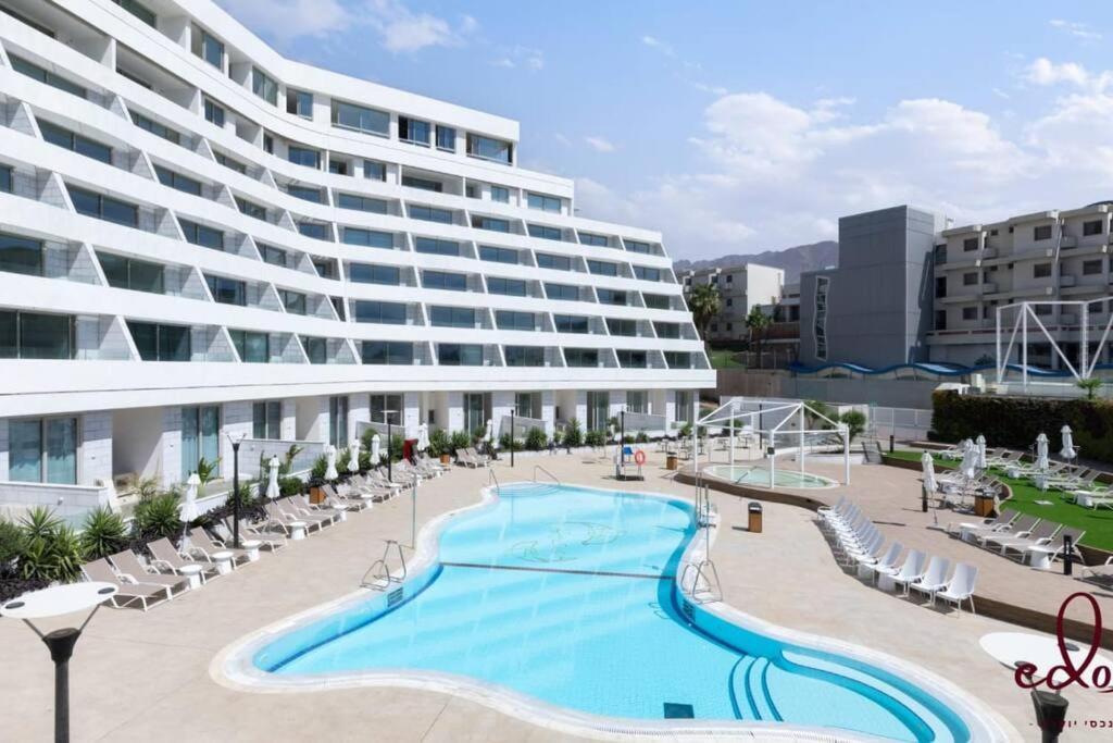 Apartment דירה משפחתית 50 מטר מהים - By Edom